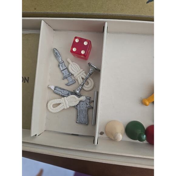 Vtg 1963 Parker Brothers Original Clue Detective Board Game Complete MCM Decor - Picture 5 of 6